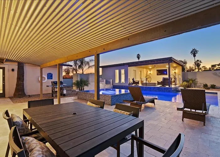 Desert Horizon Holiday home *