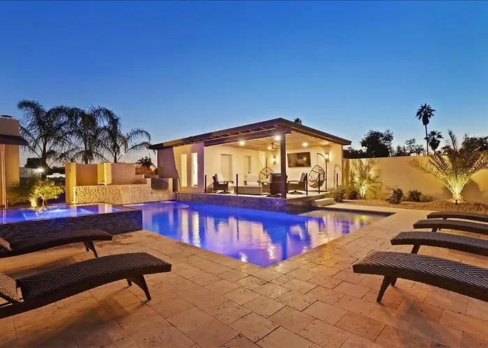 Desert Horizon Holiday home *